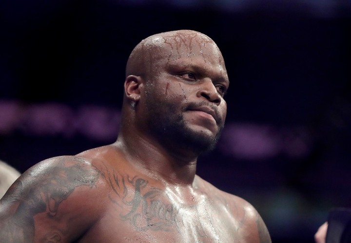 V boxe by vraj dominoval. Hviezda UFC soka presvedčila o opaku